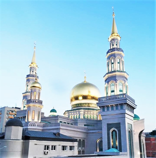 Religion in Russia and Most Beautiful Churches in Moscow Friendly